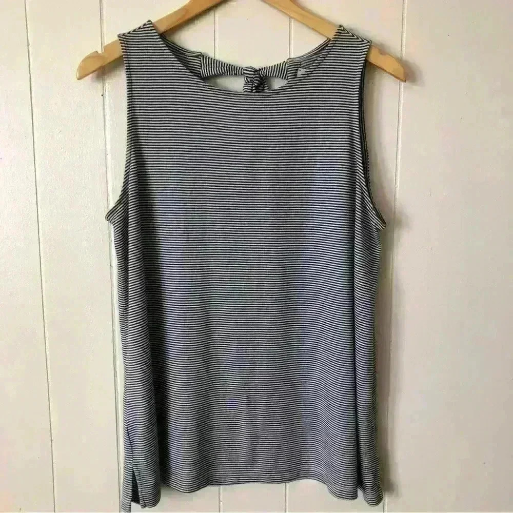LOFT 2Ties in the back Striped Cotton Blend Top Size M